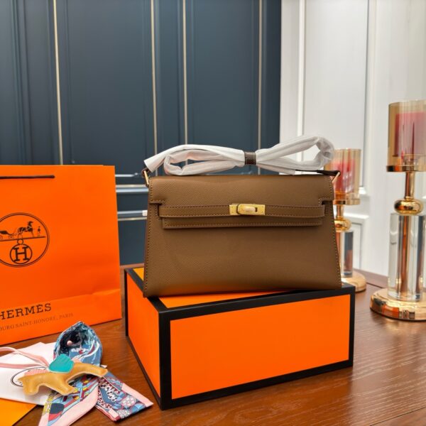 Hermes Kelly14