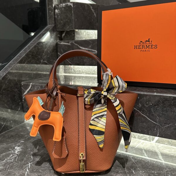 Hermes Picotin06