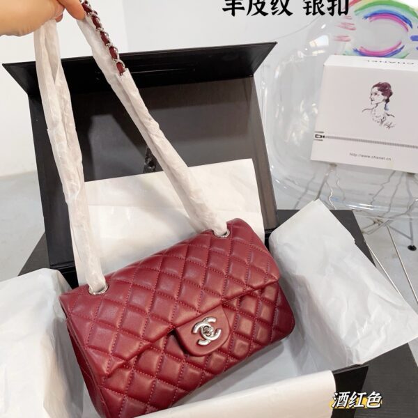 Chanel Cf
