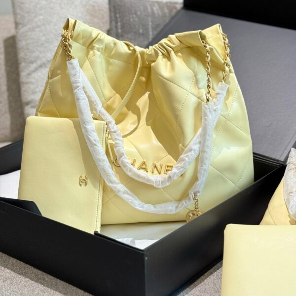 Chanel 22bag