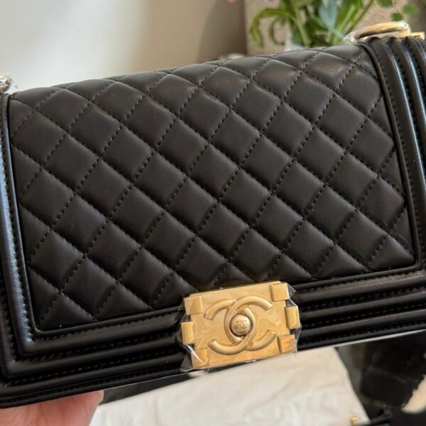 Chanel Leboy